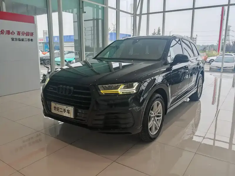 Audi Q7, 2018 — фото 1