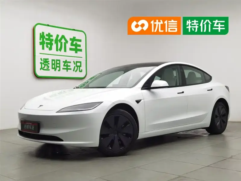 Tesla Model 3, 2025