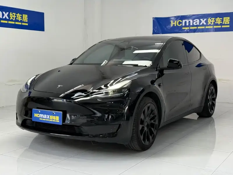 Tesla Model Y, 2023