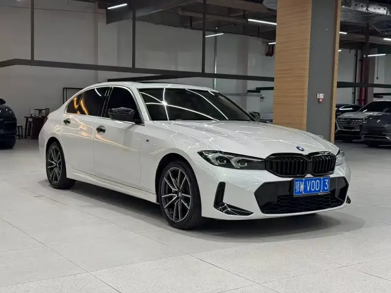 BMW 3 Series, 2023