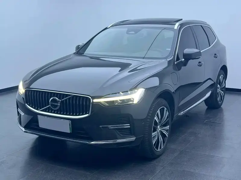 Volvo XC60 PHEV, 2022 — фото 1