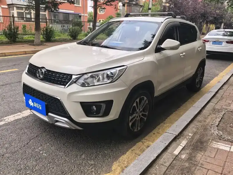 BAIC Senova X35, 2016