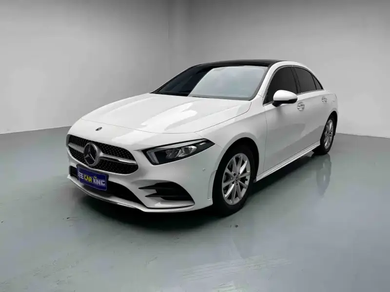 Mercedes-Benz A-Class, 2021 — фото 1