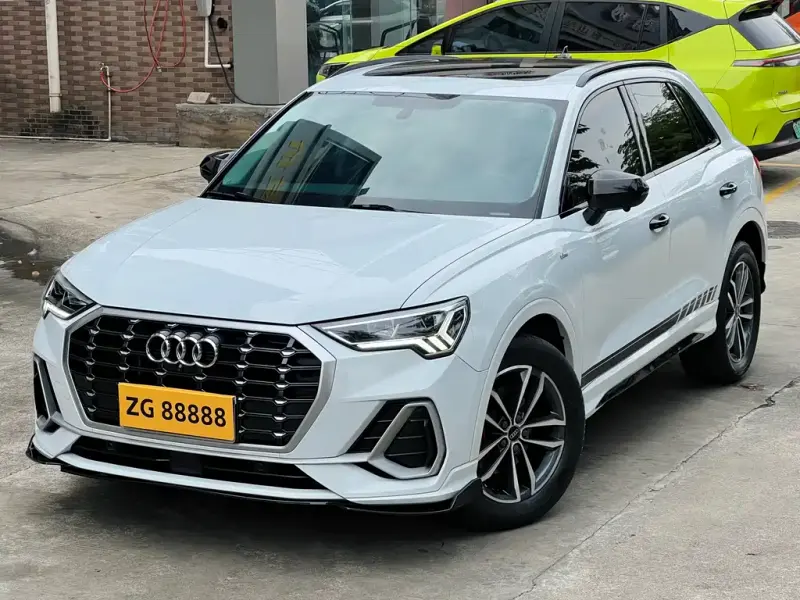 Audi Q3, 2022