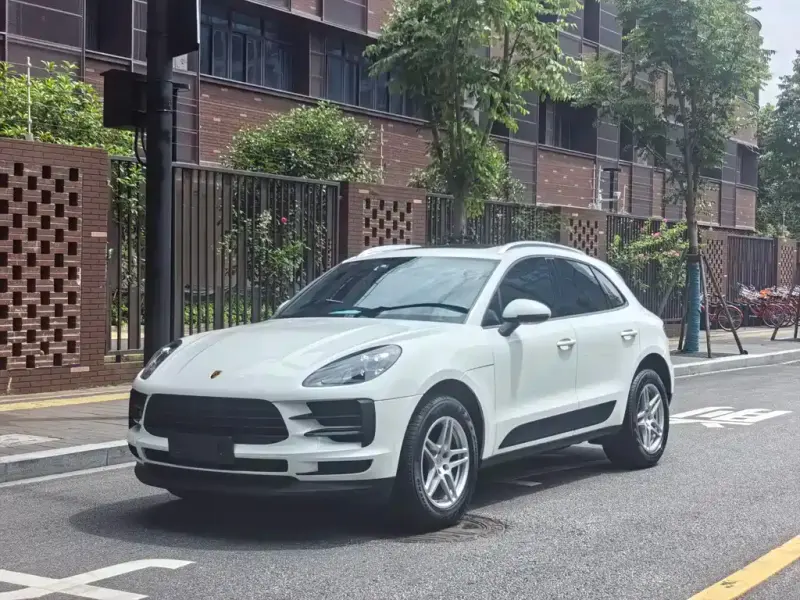 Porsche Macan, 2018
