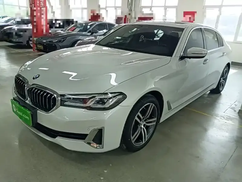 BMW 5 Series, 2021