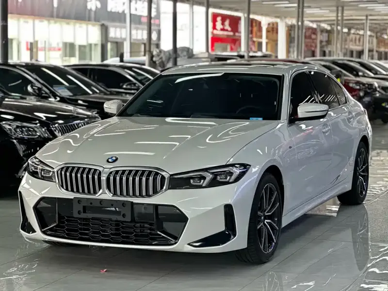 BMW 3 Series, 2024