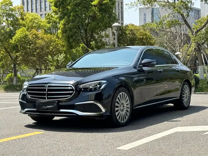 Mercedes-Benz E-Class, 2022 — фото 1