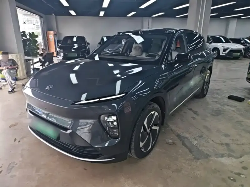 NIO ES8, 2023