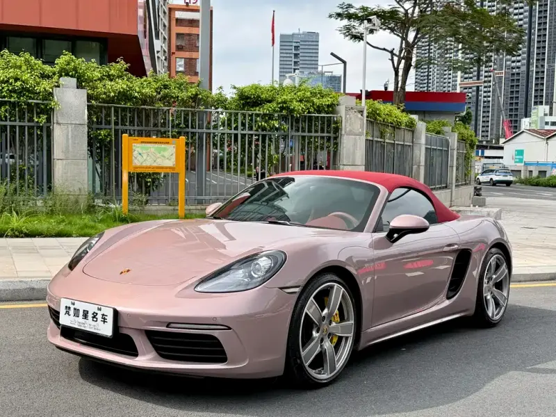 Porsche 718, 2022