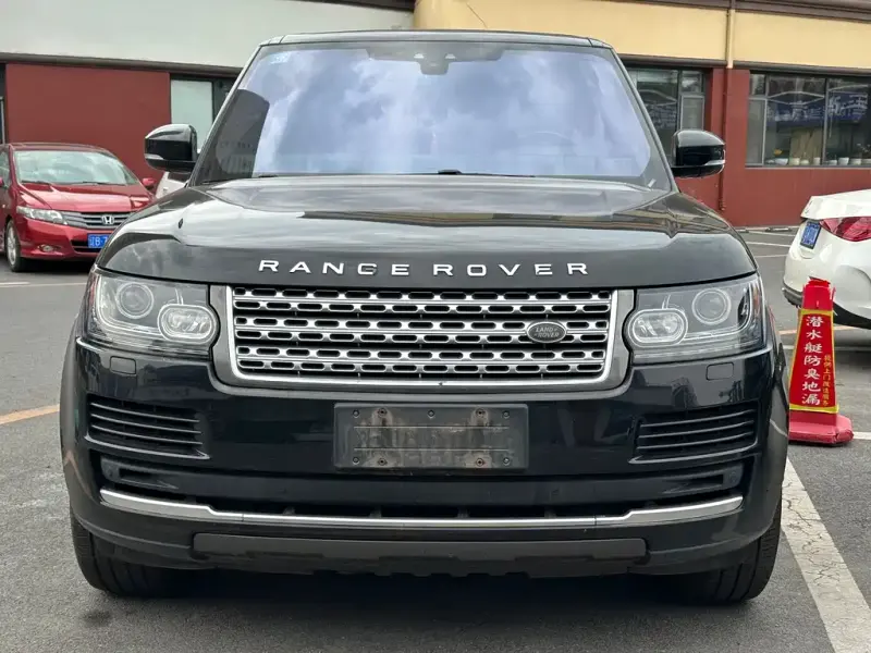 Land Rover Range Rover, 2018 — фото 1