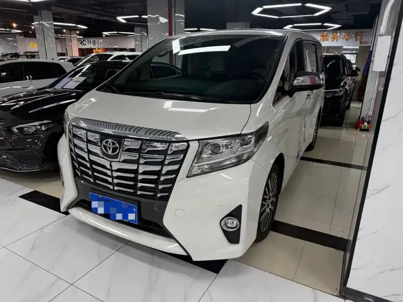 Toyota Alphard, 2018