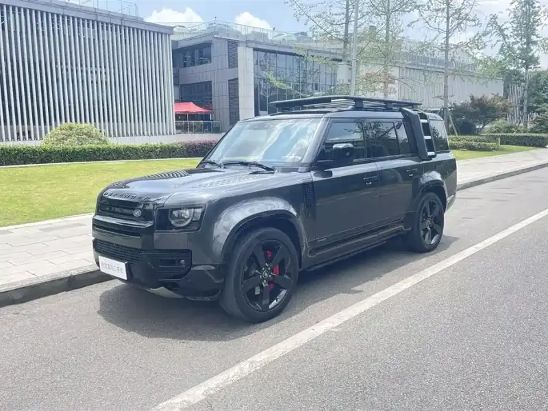 Land Rover Defender, 2023