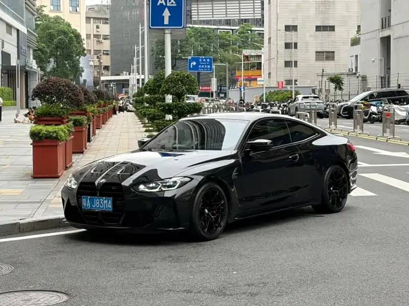 BMW M4, 2022