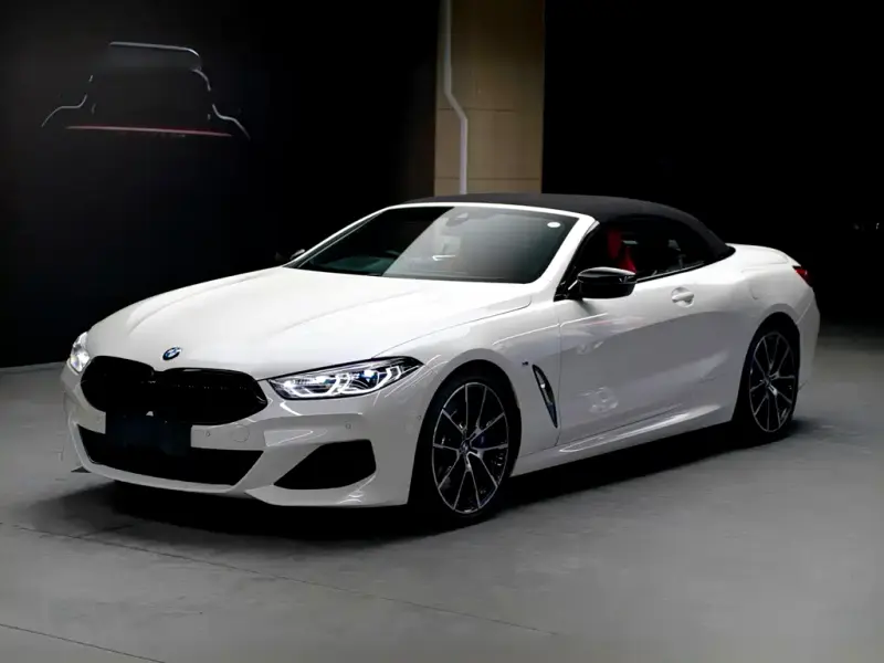 BMW 8 Series, 2023