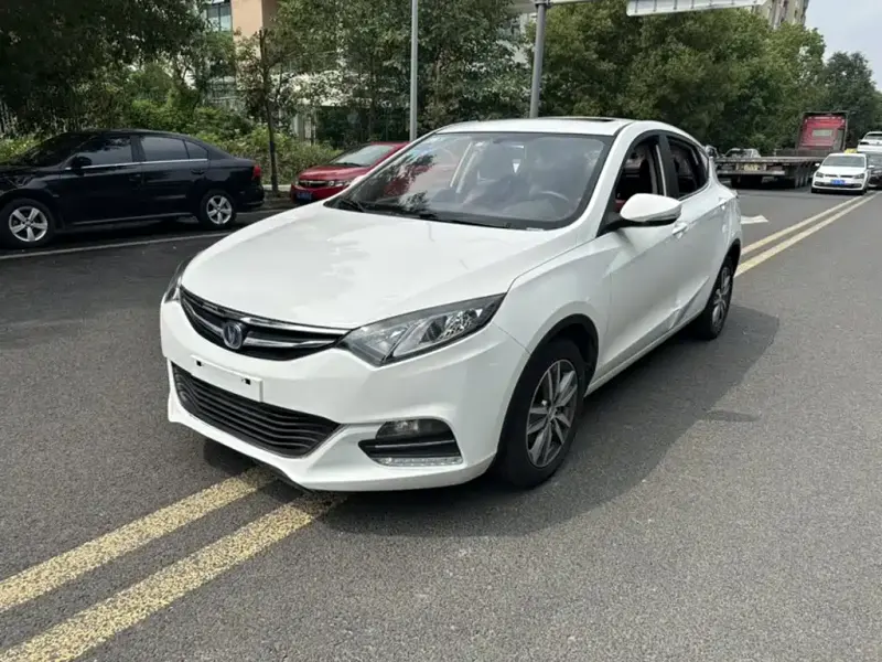 Changan Eado XT, 2016 — фото 1