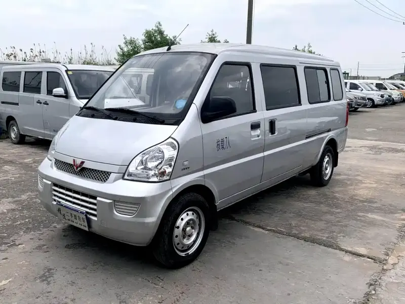 Wuling Rongguang, 2017