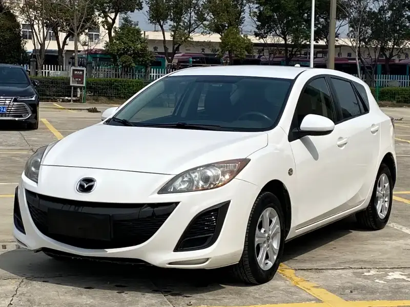 Mazda 3 Xingcheng, 2014
