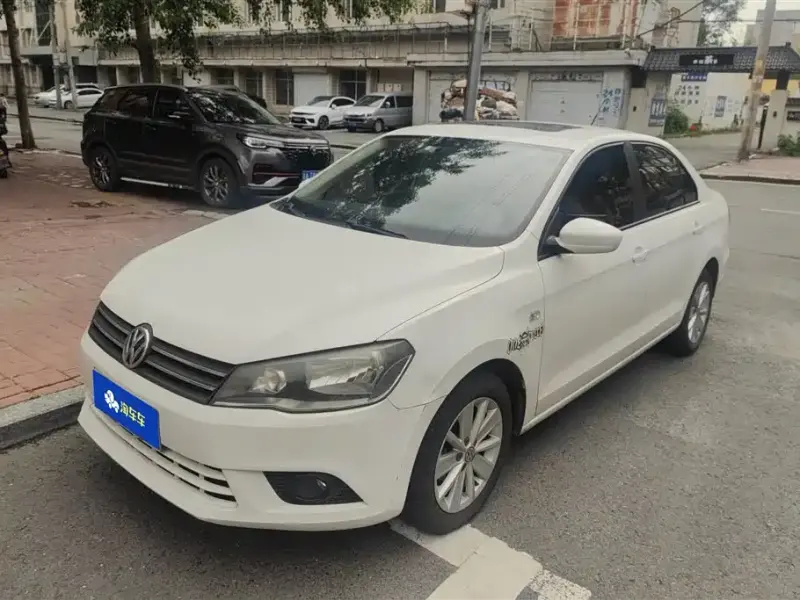 Volkswagen Jetta, 2015
