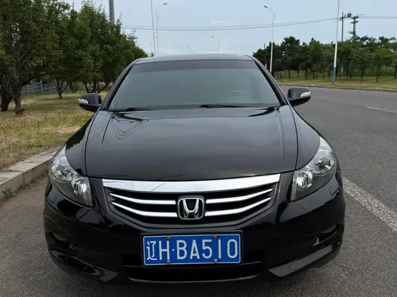 Honda Accord, 2012 — фото 1