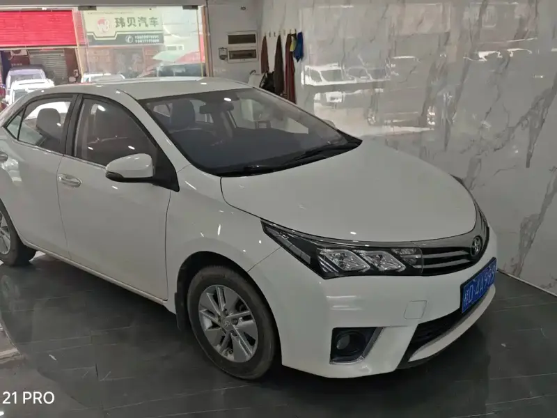 Toyota Corolla, 2017 — фото 1