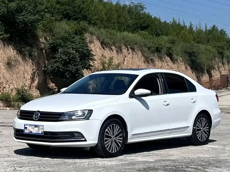 Volkswagen Sagitar, 2017