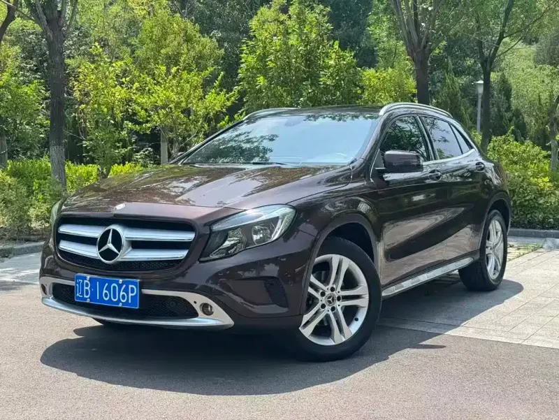 Mercedes-Benz GLA, 2015 — фото 1