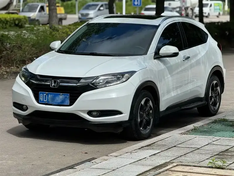 Honda Vezel, 2017 — фото 1