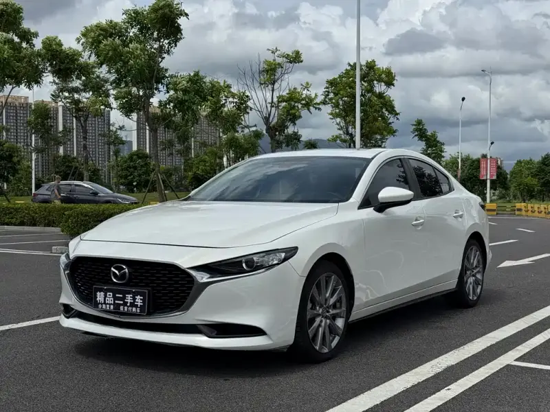Mazda 3 Axela, 2021