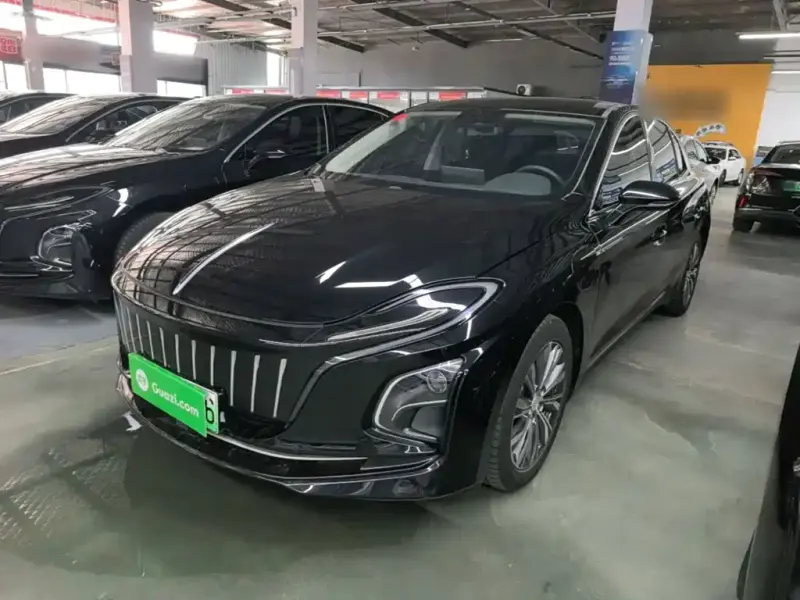 Hongqi E-QM5, 2022