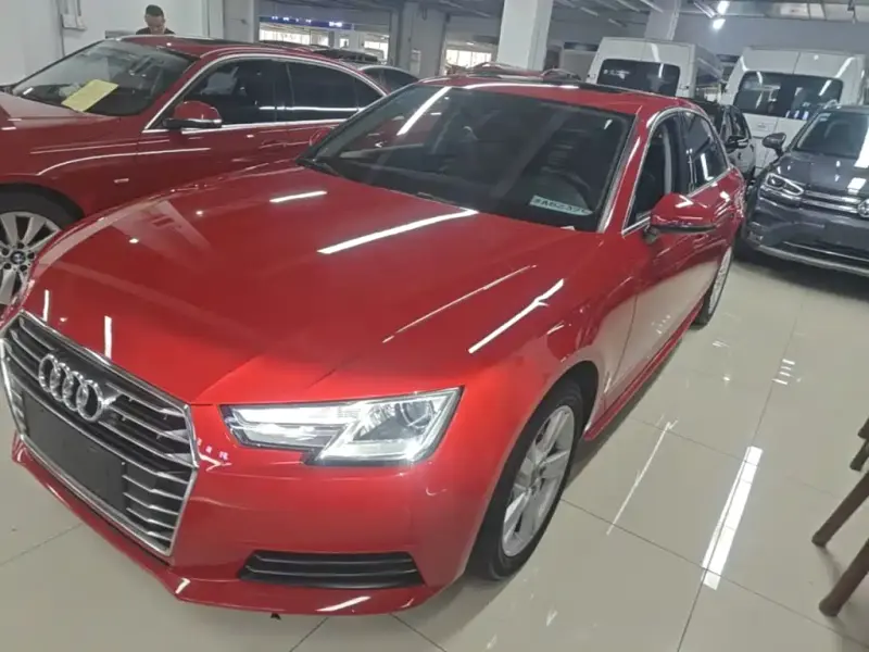 Audi A4L, 2017