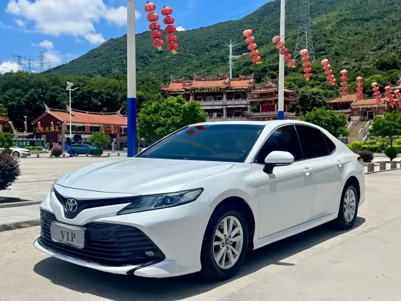 Toyota Camry, 2018