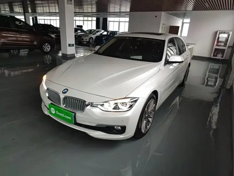 BMW 3 Series, 2019 — фото 1