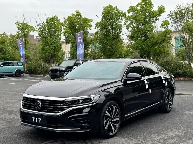 Volkswagen Passat, 2024