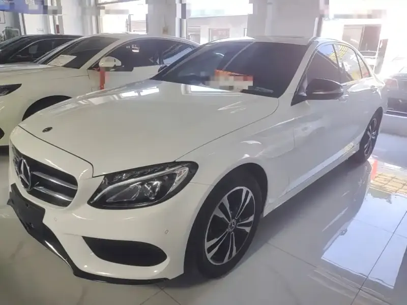 Mercedes-Benz C-Class, 2017