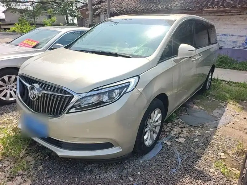 Buick GL8, 2018