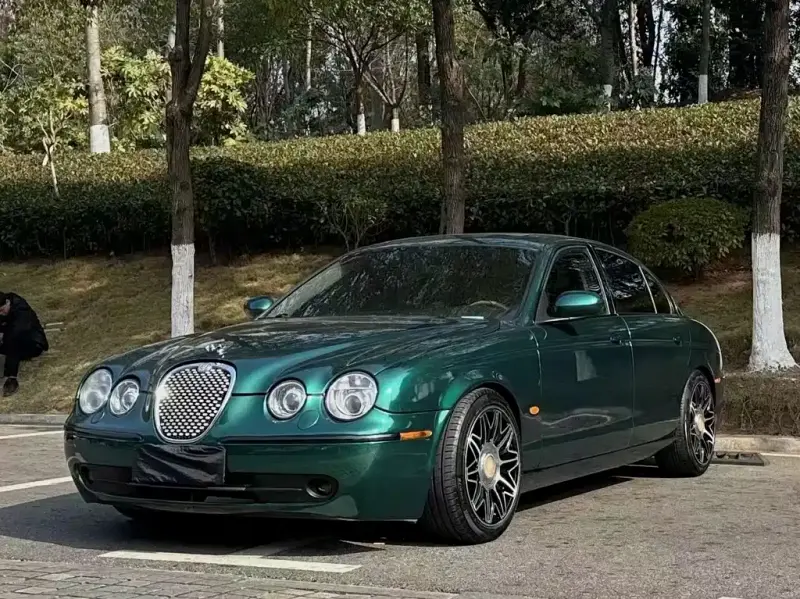 Jaguar S-TYPE, 2008