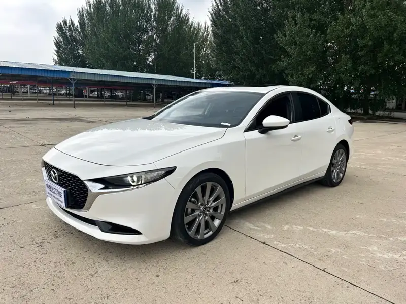 Mazda 3 Axela, 2023