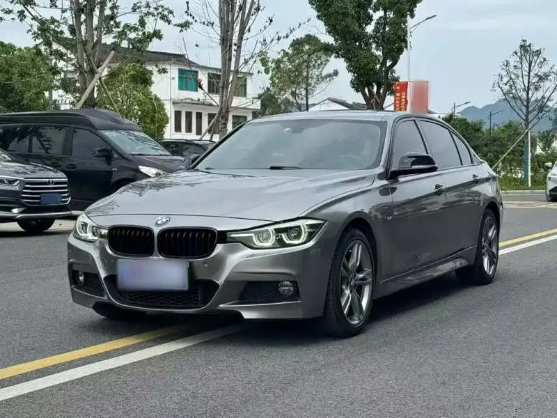 BMW 3 Series, 2018 — фото 1