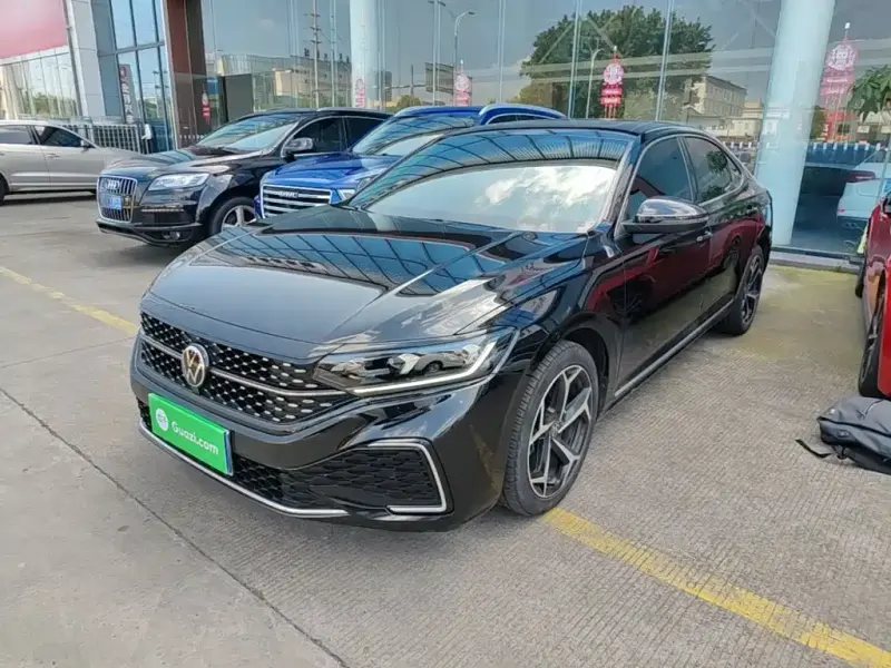 Volkswagen Passat, 2023