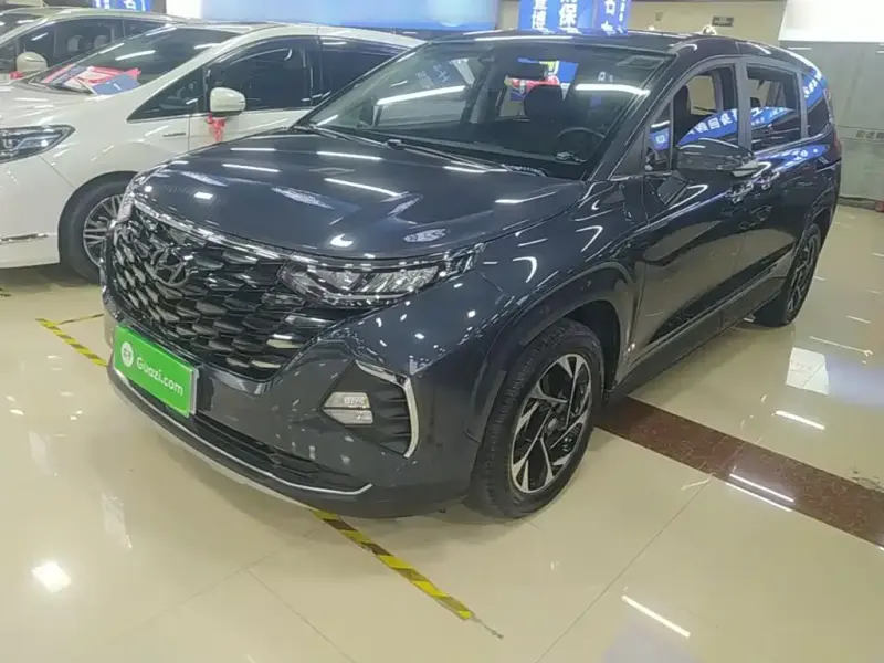 Hyundai Custo, 2023