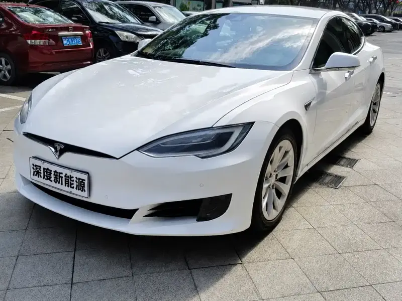 Tesla Model S, 2016