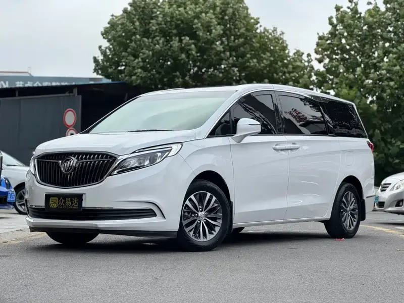 Buick GL8, 2018