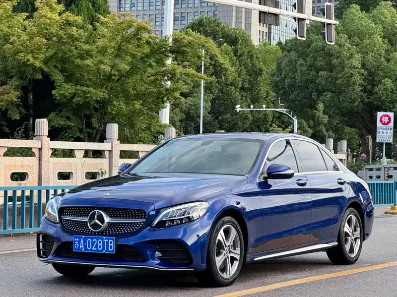 Mercedes-Benz C-Class, 2020