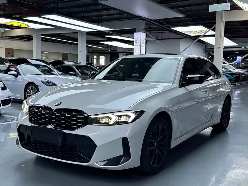 BMW 3 Series, 2023