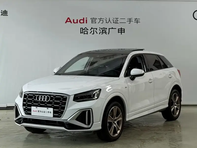 Audi Q2L, 2024