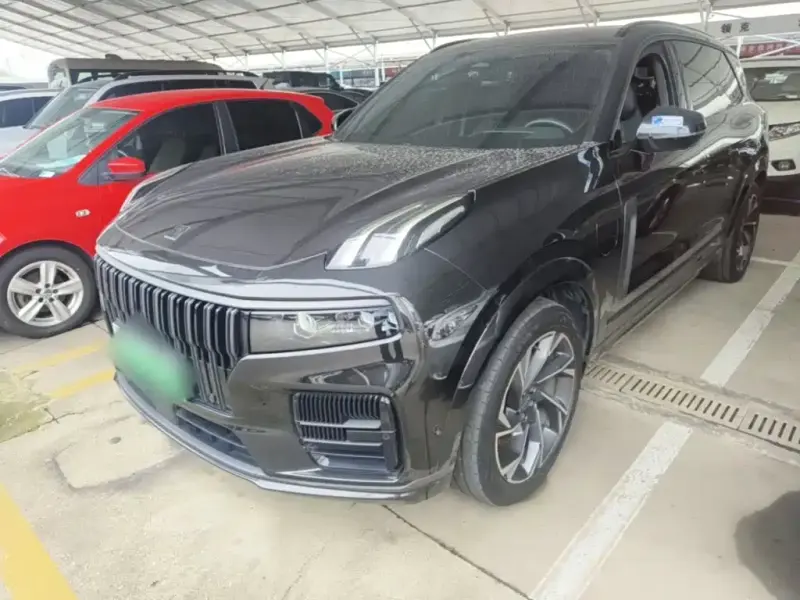 Lynk & Co 09 EM-P, 2022