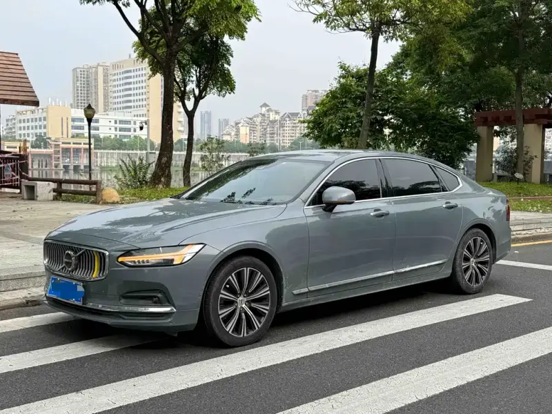 Volvo S90, 2020