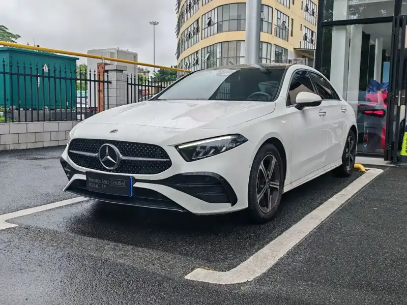 Mercedes-Benz A-Class, 2024 — фото 1