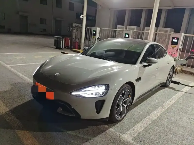 Xiaomi SU7, 2024